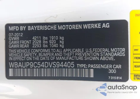 2013 BMW 128I z USA, uszkodzony, nr VIN WBAUP9C54DVS94405